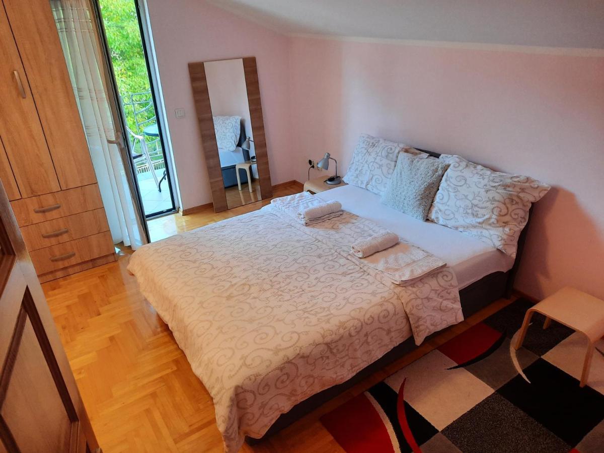 Apartmani Micic Vrnjacka Banja Exterior photo